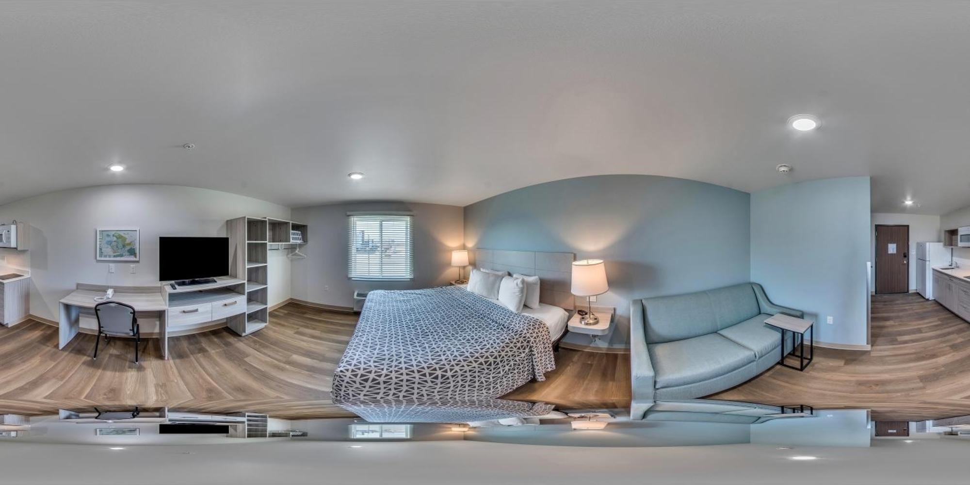 Hotel Woodspring Iowa *